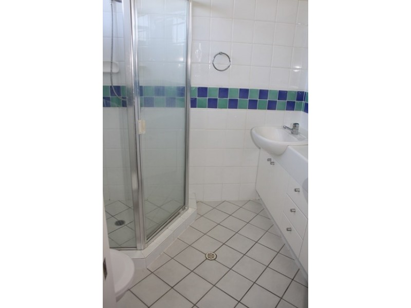 9/98 Cunningham Street, Taringa QLD 4068