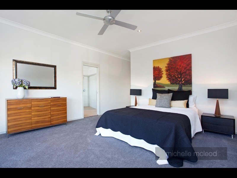 16 Osna Place, Pullenvale QLD 4069