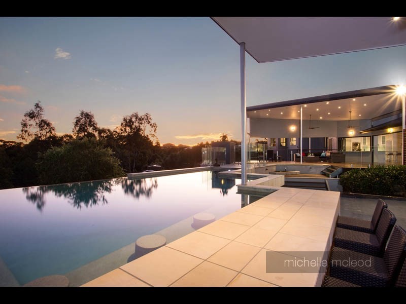 16 Osna Place, Pullenvale QLD 4069