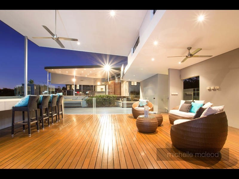 16 Osna Place, Pullenvale QLD 4069