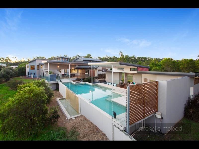 16 Osna Place, Pullenvale QLD 4069