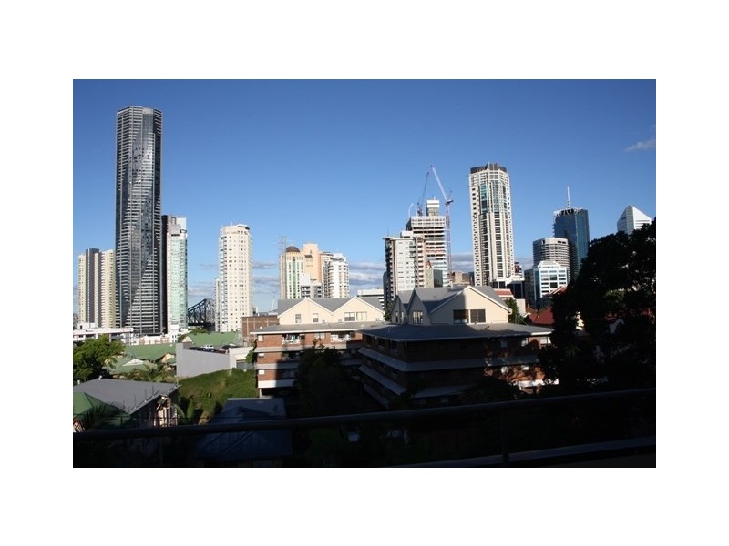 16/67 St Pauls Terrace, Spring Hill QLD 4000