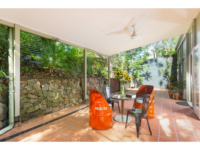 153 Jesmond Road, Indooroopilly QLD 4068