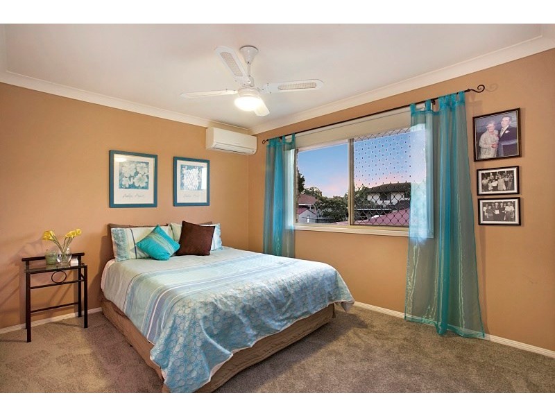 142 Oldfield Road, Sinnamon Park QLD 4073