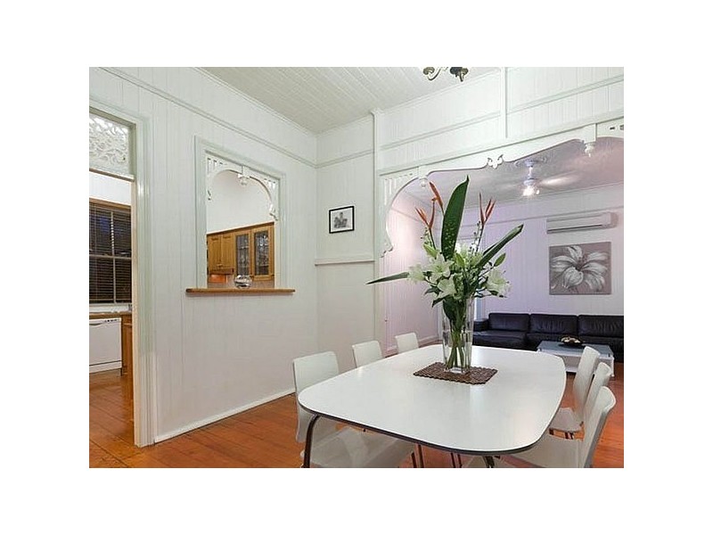 33 Dovercourt Road, Toowong QLD 4066