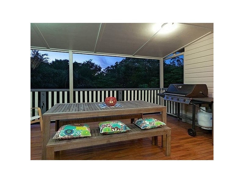 33 Dovercourt Road, Toowong QLD 4066