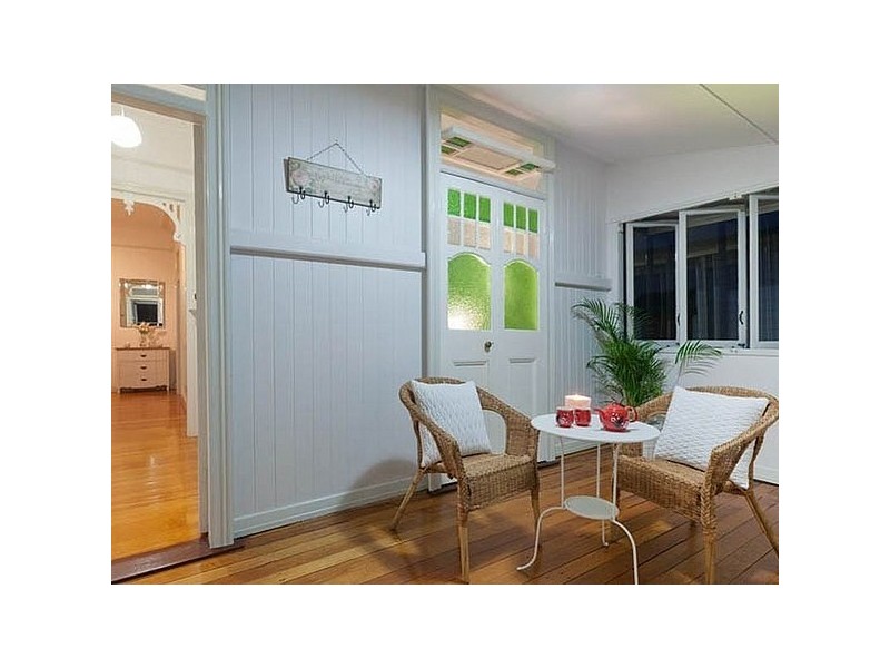 33 Dovercourt Road, Toowong QLD 4066