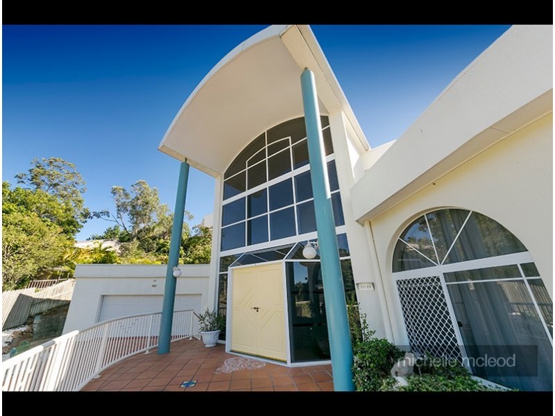 5 Kagoola Close, Chapel Hill QLD 4069