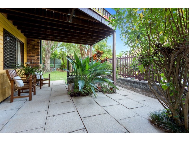 5 Talasea Street, Chapel Hill QLD 4069