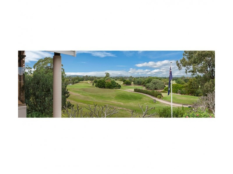 6 Carnoustie Court, Indooroopilly QLD 4068