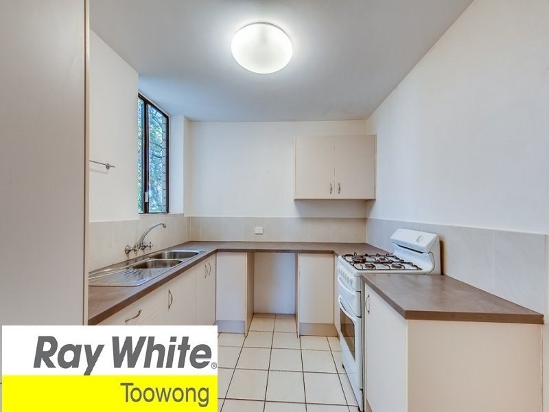 3/148 Sherwood Road, Toowong QLD 4066