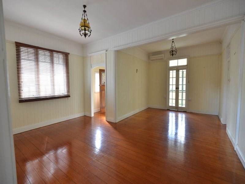 26 Aldridge Street, Auchenflower QLD 4066