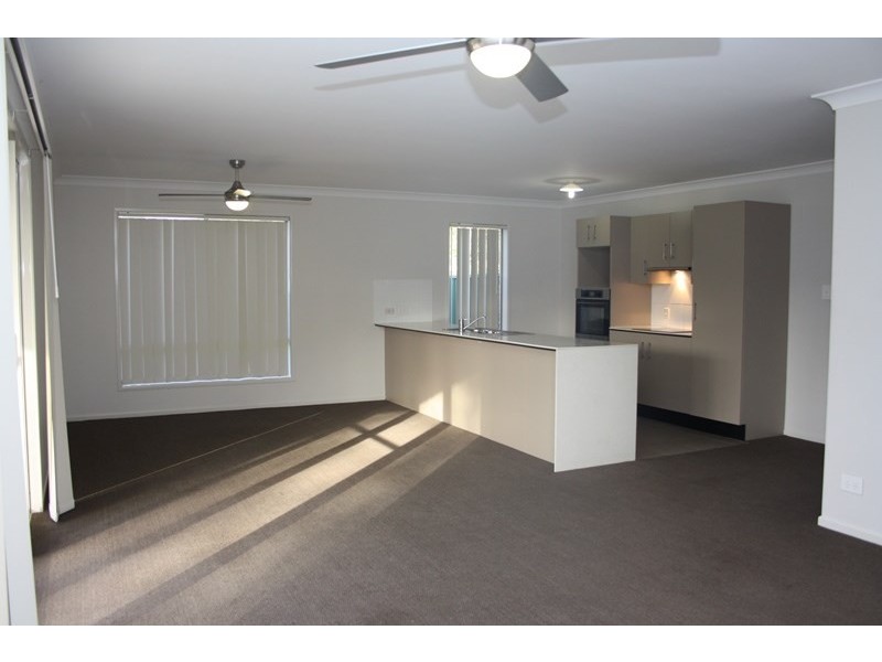 5 Margaret Court, Kenmore QLD 4069