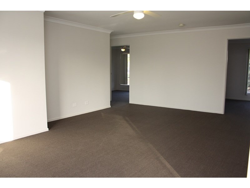 5 Margaret Court, Kenmore QLD 4069