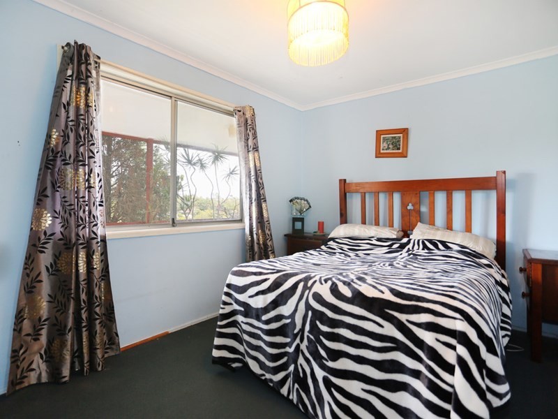 21 Zeil Street, Riverhills QLD 4074