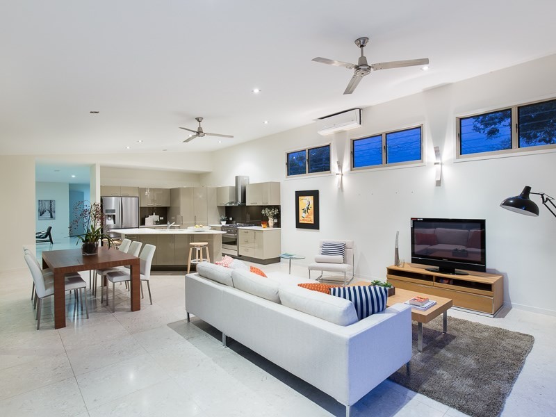 6 Aldridge Street, Auchenflower QLD 4066