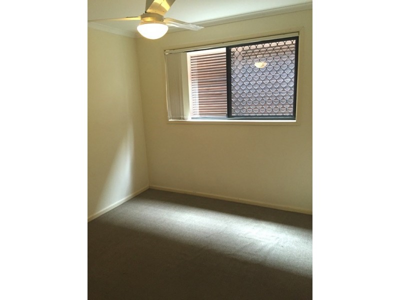 2/27 Campbell Street, Toowong QLD 4066