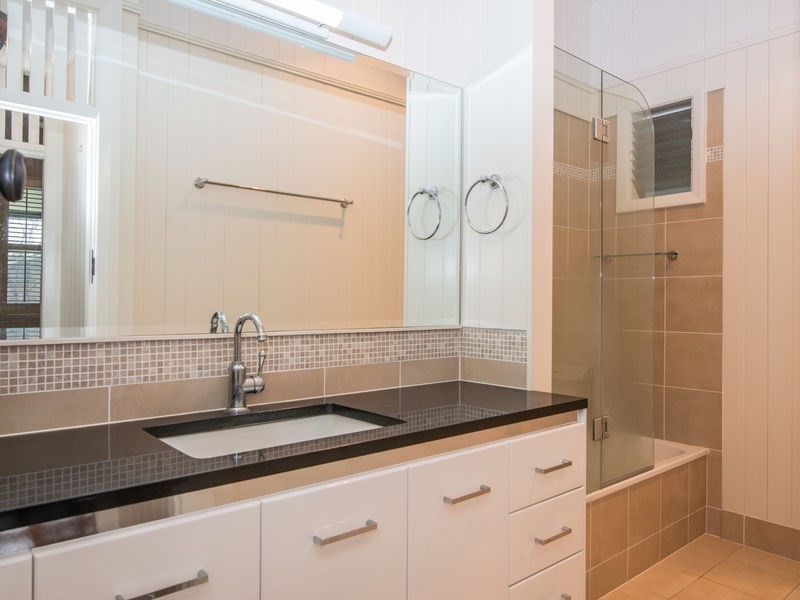 24 Payne Street, Indooroopilly QLD 4068