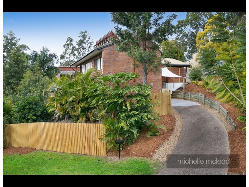 46 Halimah Street, Chapel Hill QLD 4069