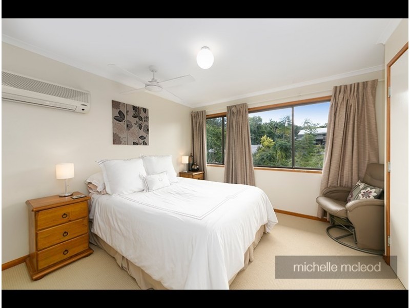 46 Halimah Street, Chapel Hill QLD 4069