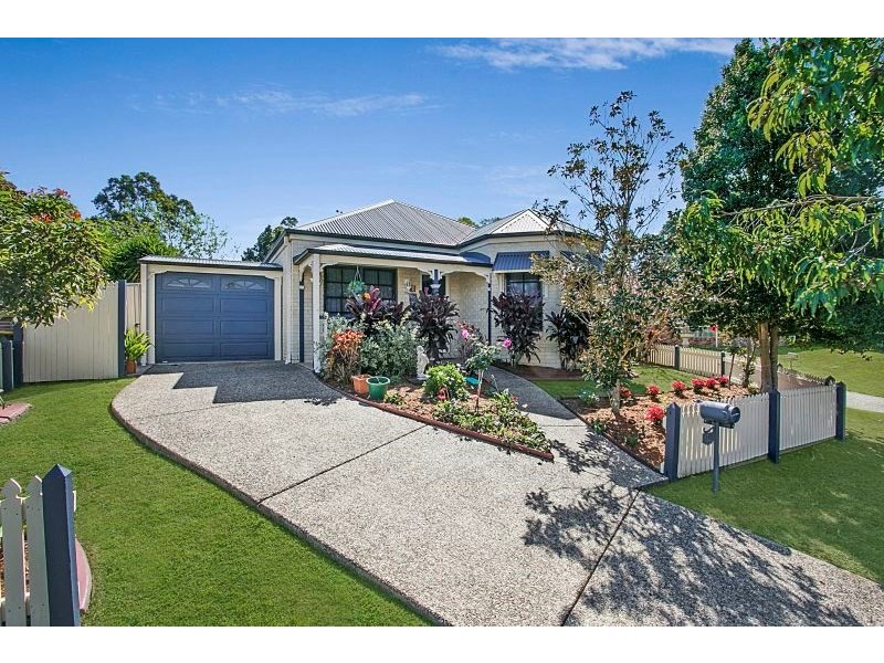 10 North Court, Springfield Lakes QLD 4300