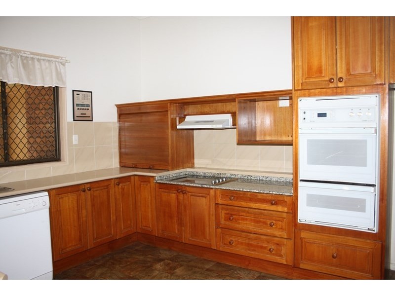 298 Dellamara Street, Chapel Hill QLD 4069