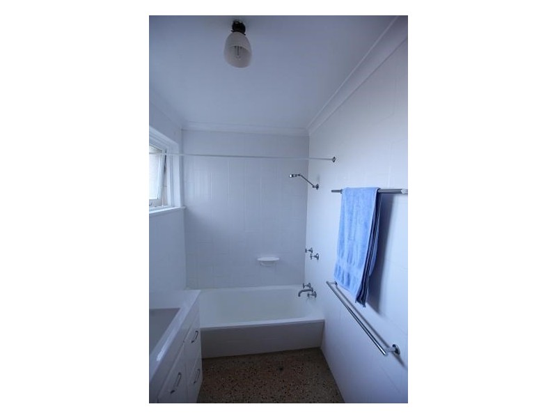 1/20 Aston Street, Toowong QLD 4066