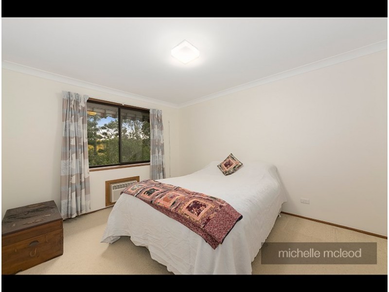 63 Cassandra Street, Chapel Hill QLD 4069