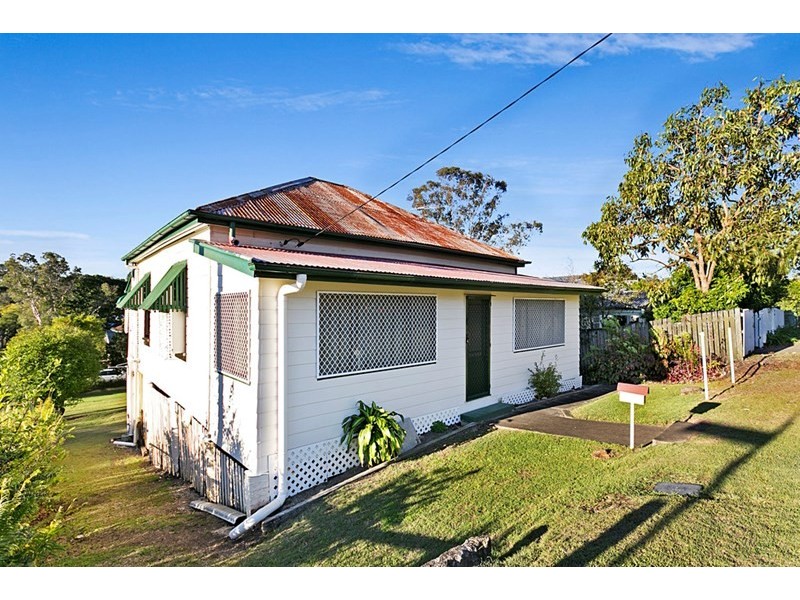 89 Broomfield Street, Taringa QLD 4068