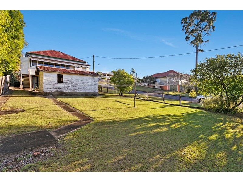 89 Broomfield Street, Taringa QLD 4068