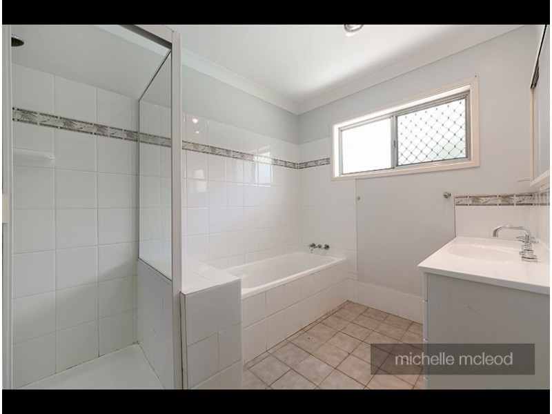 6 Karingal Street, Kenmore QLD 4069