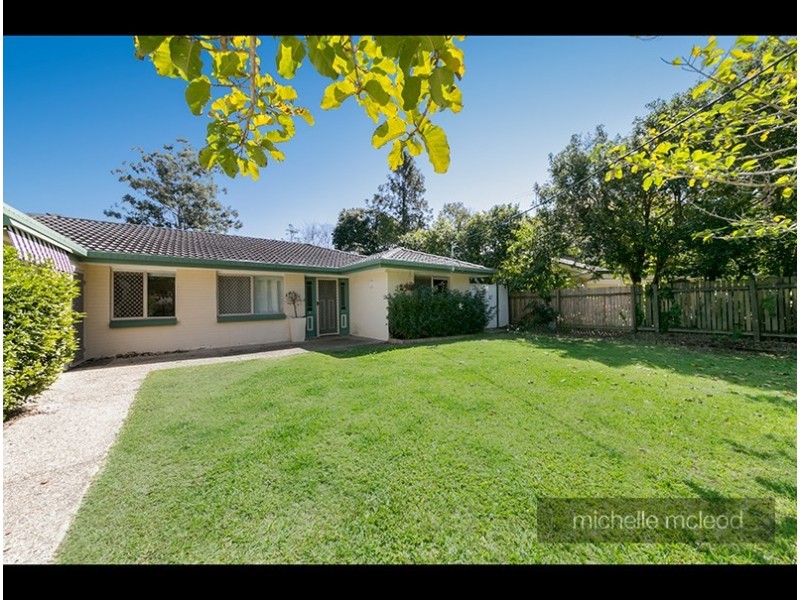 6 Karingal Street, Kenmore QLD 4069