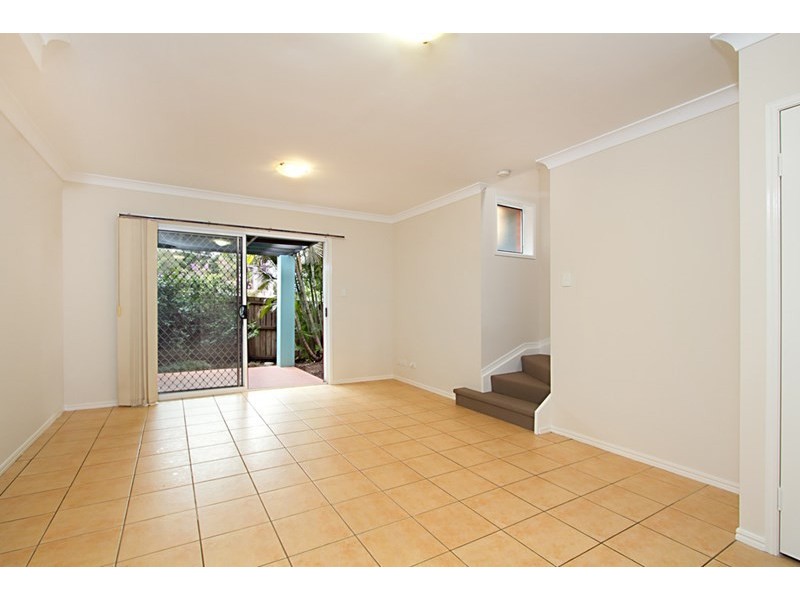 3/50 Macdonnell Street, Toowong QLD 4066