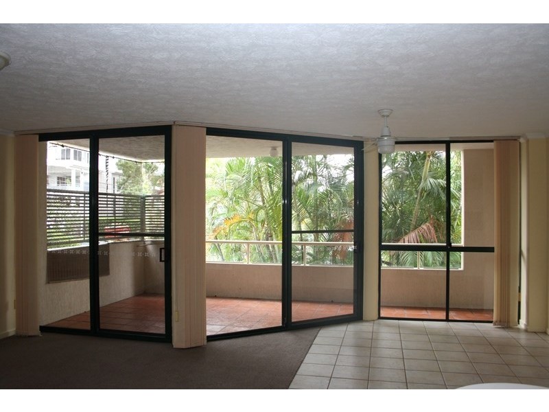 4/102 Indooroopilly Road, Taringa QLD 4068