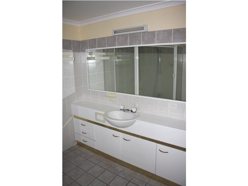 4/102 Indooroopilly Road, Taringa QLD 4068