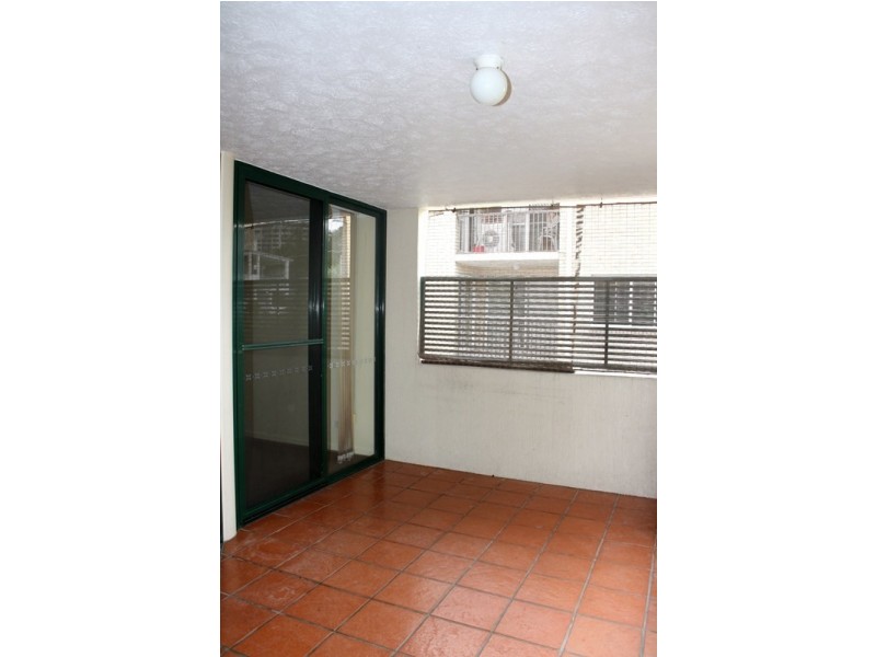 4/102 Indooroopilly Road, Taringa QLD 4068