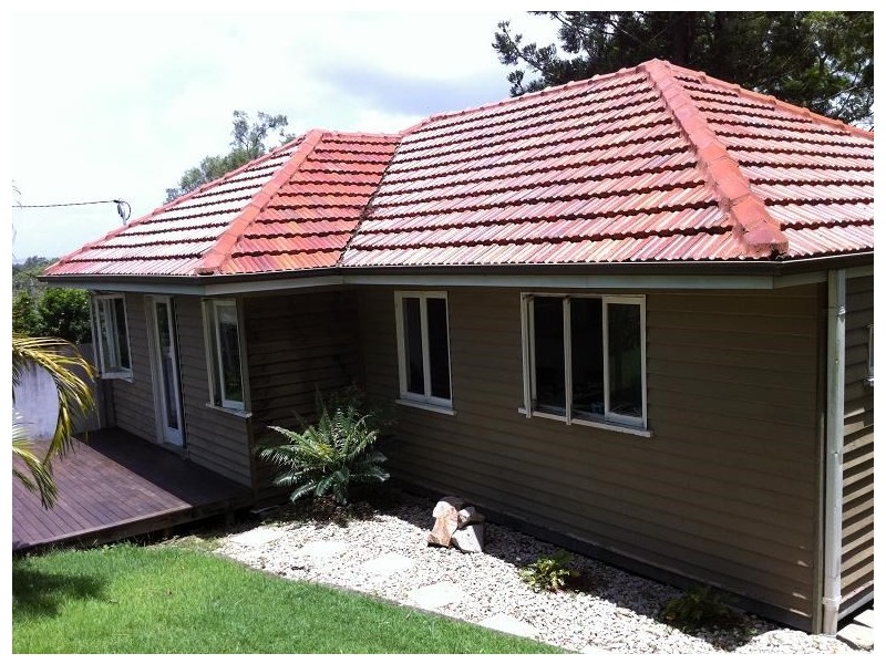 48 Burbong Street, Chapel Hill QLD 4069