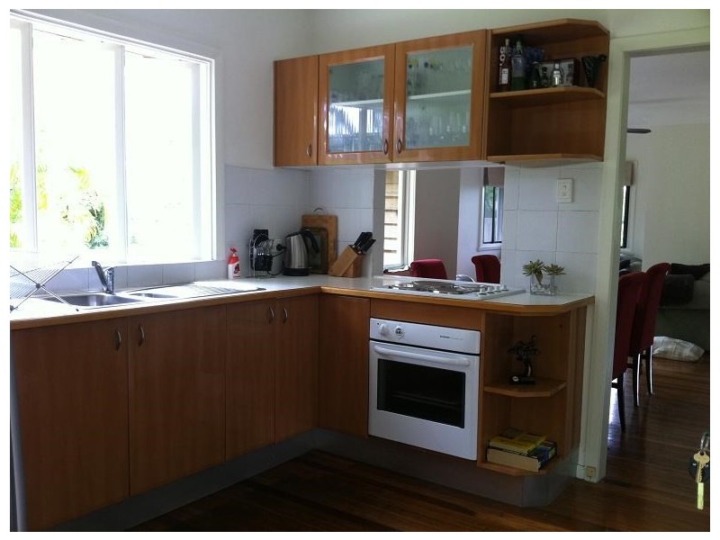 48 Burbong Street, Chapel Hill QLD 4069