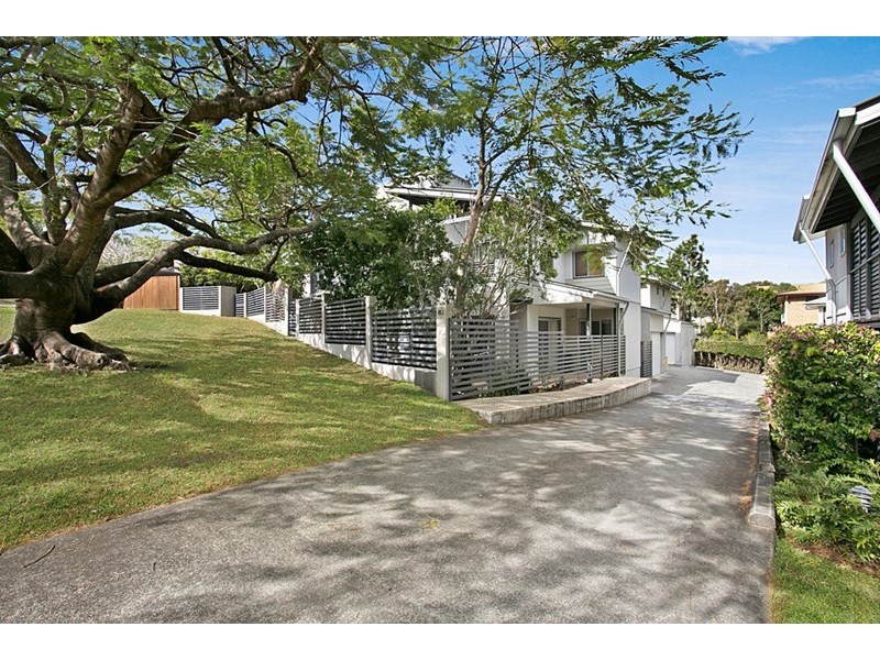 6/82 Clarence Road, Indooroopilly QLD 4068