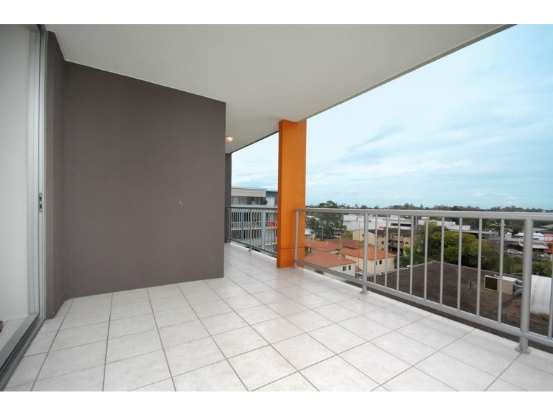 32/27 Station Road, Indooroopilly QLD 4068