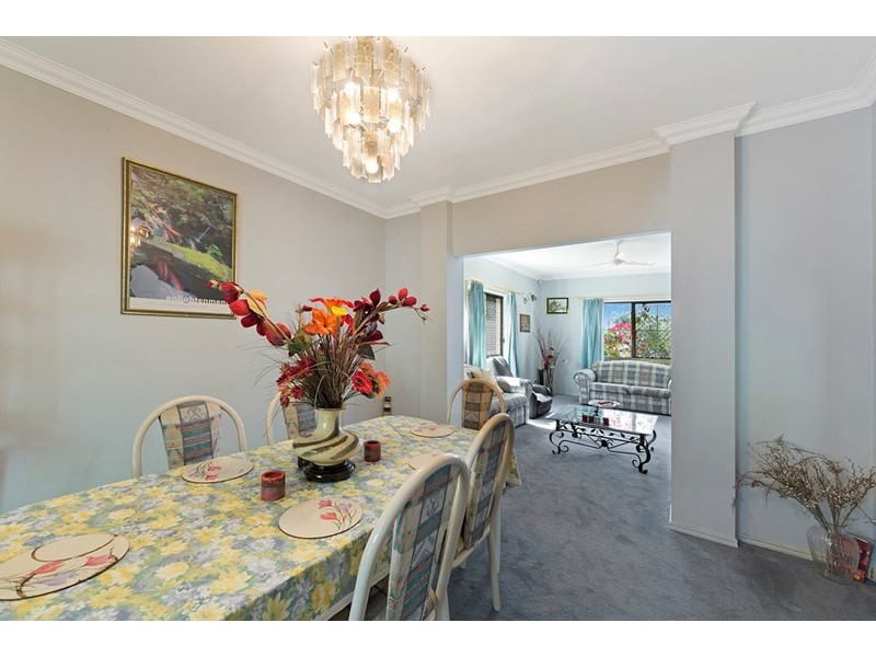 50 Chesterfield Crescent, Kuraby QLD 4112