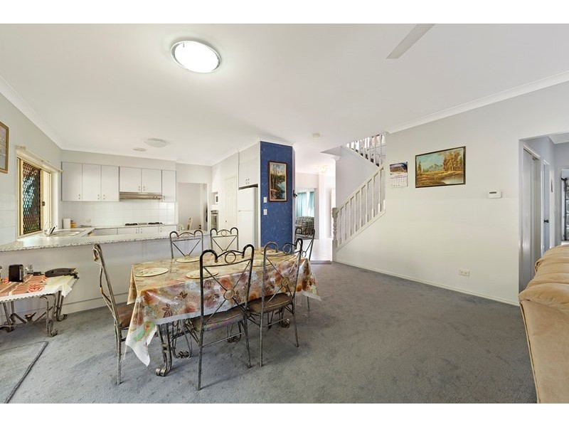 50 Chesterfield Crescent, Kuraby QLD 4112