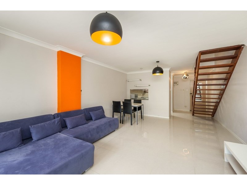 6/93 Sherwood Road, Toowong QLD 4066