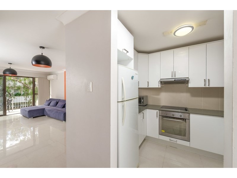 6/93 Sherwood Road, Toowong QLD 4066