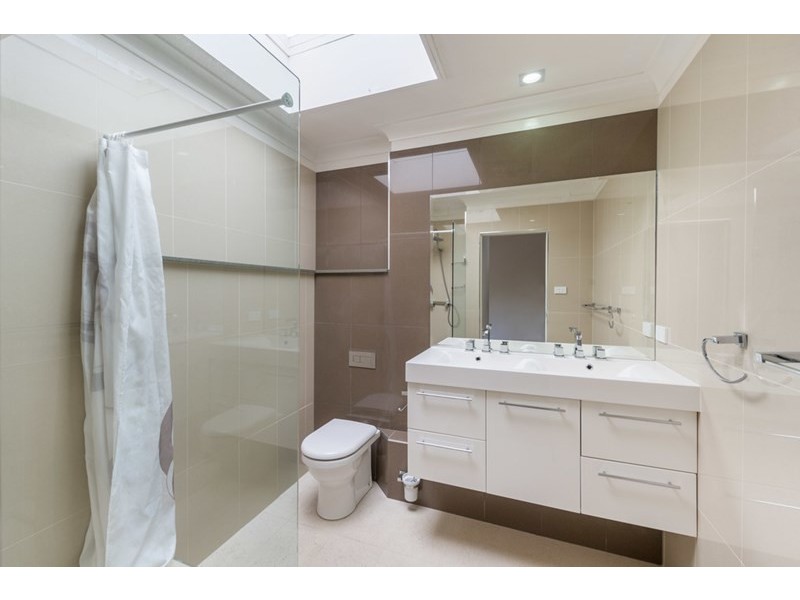 6/93 Sherwood Road, Toowong QLD 4066