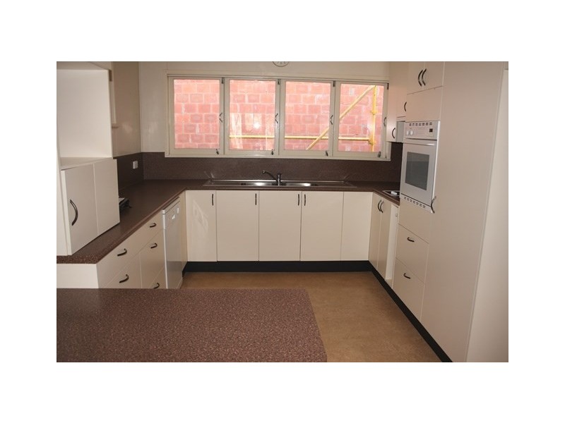 5 Norman Street, Fig Tree Pocket QLD 4069