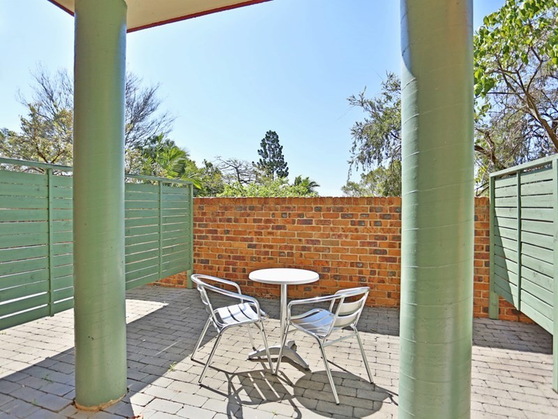 2/11 Ascog Terrace, Toowong QLD 4066