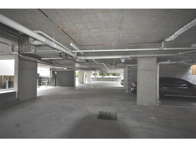 10/63 Sisley Street, St Lucia QLD 4067