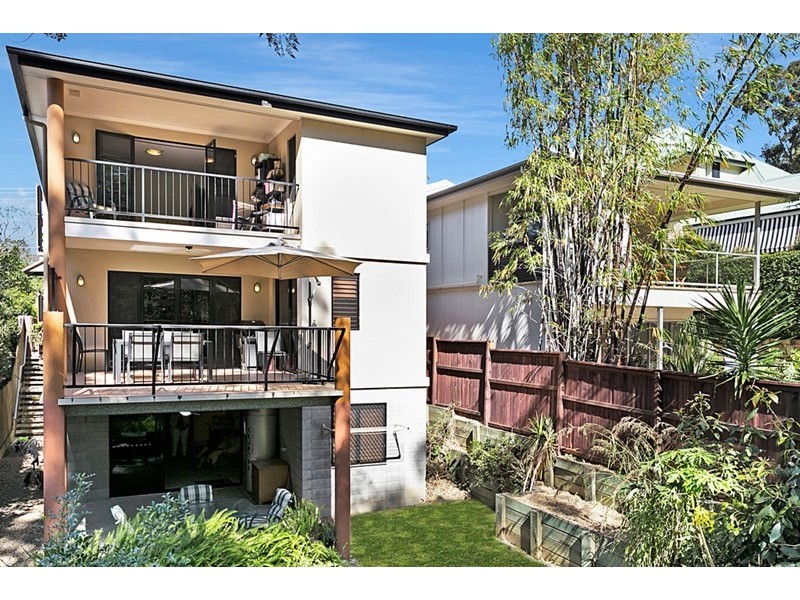 28 Baty Street, St Lucia QLD 4067