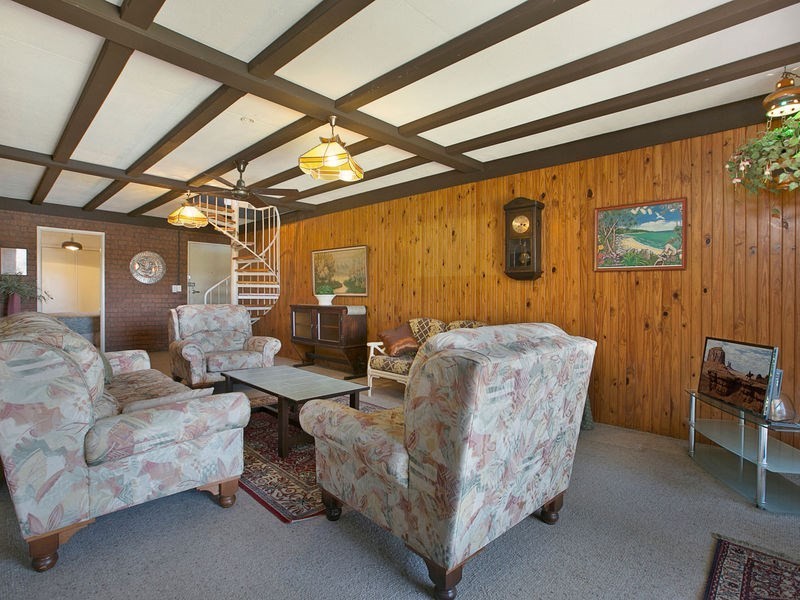 2/12 Patrick Lane, Toowong QLD 4066